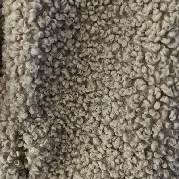 Gentle fawn jacket - Picture 3 of 3